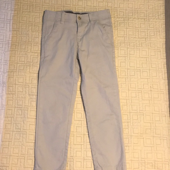 Boys Chaps khakis and button down shirts - Picture 4 of 6